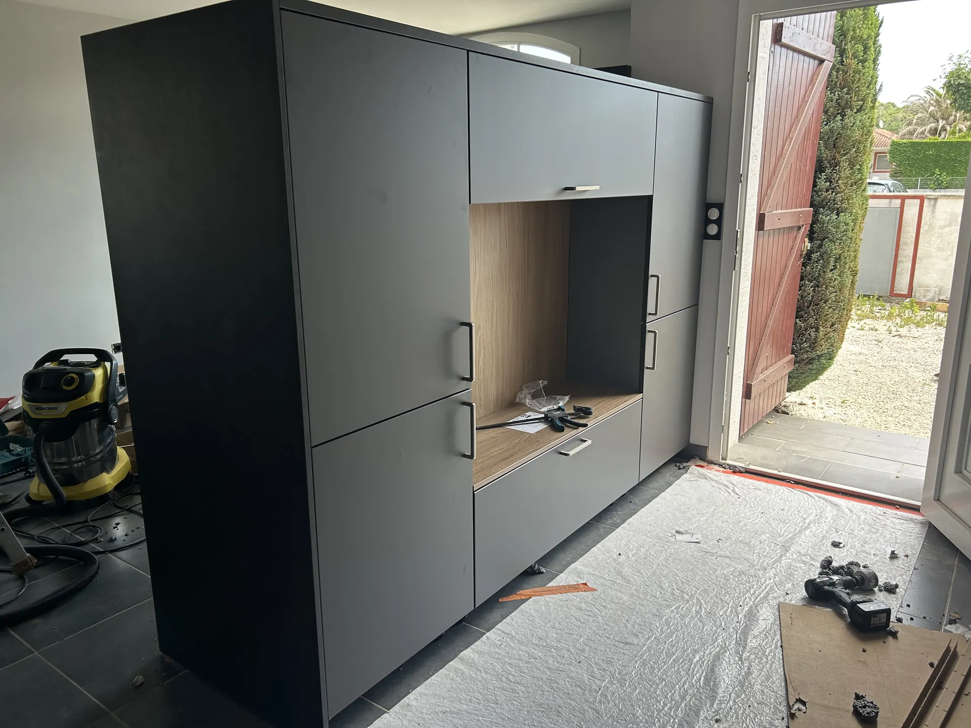 Meuble de garage modulaire à Puyoô